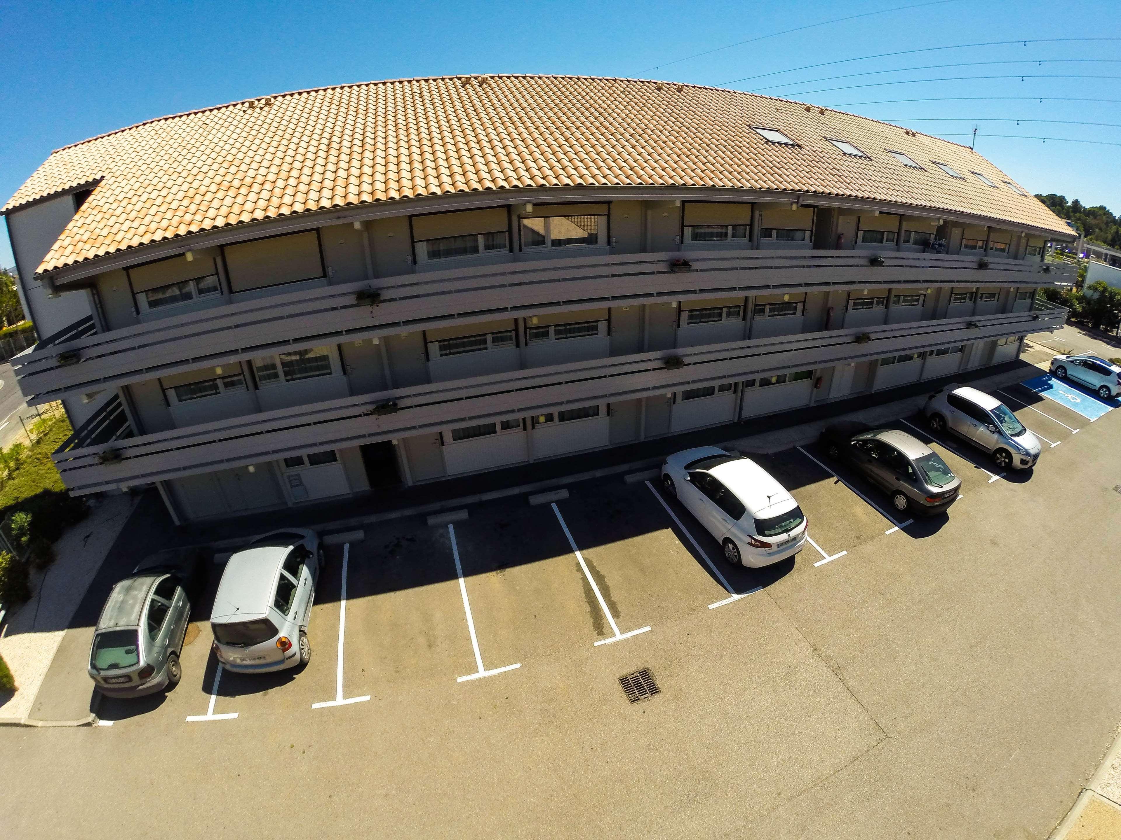 Campanile Narbonne A9/A61 Hotell Exteriör bild