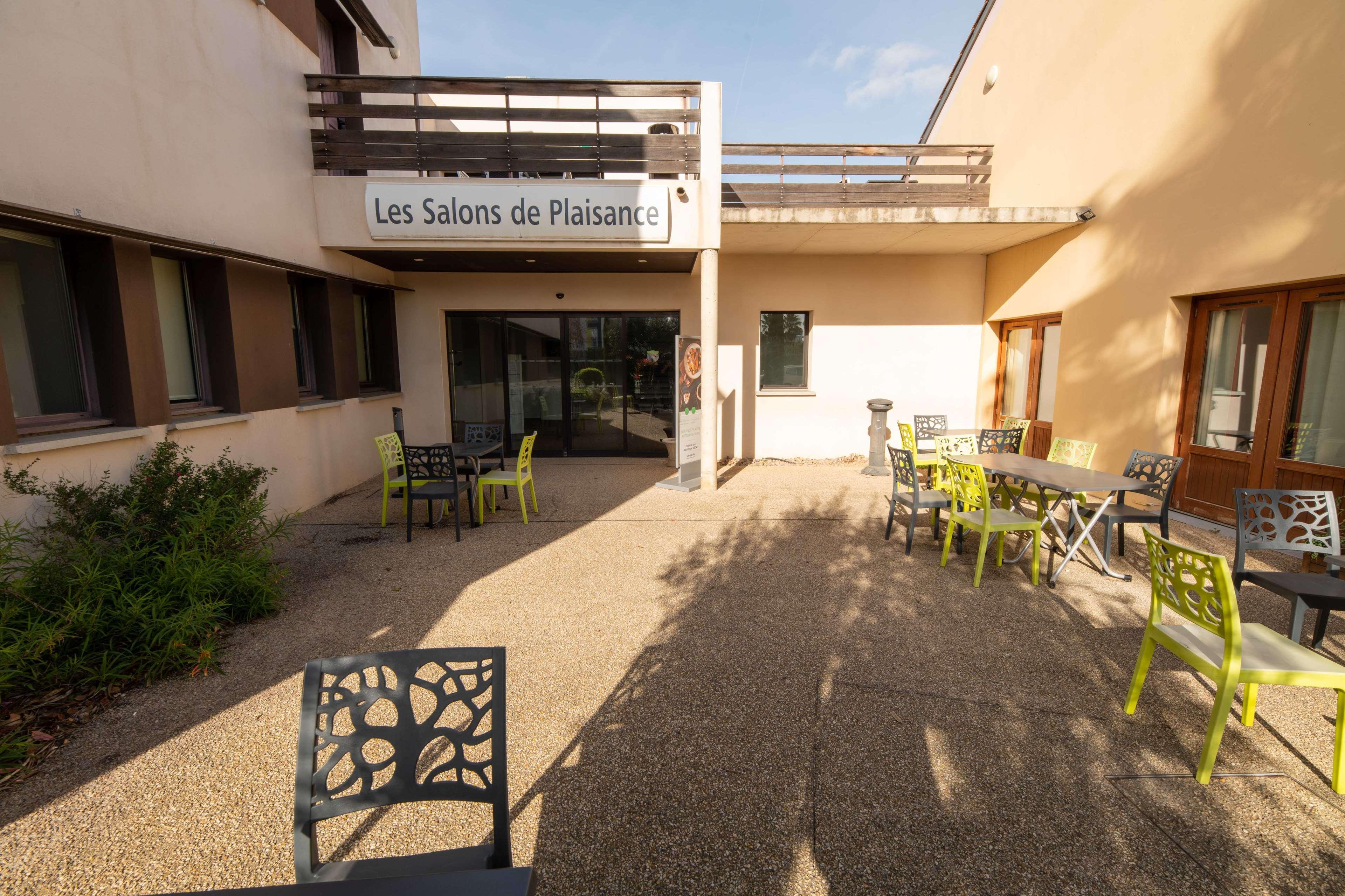 Campanile Narbonne A9/A61 Hotell Exteriör bild